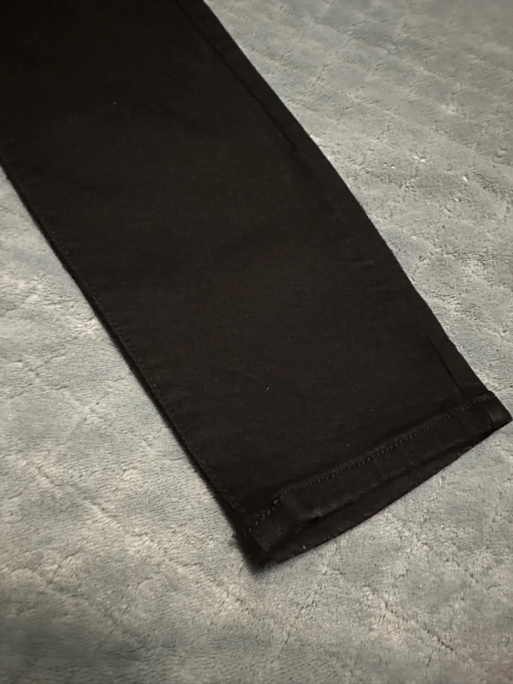 Judy Blue Jet Black Midrise Slim Jeans Size 15 / 32 NWOT - Picture 4 of 8